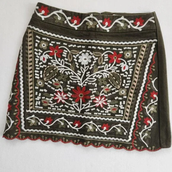 Francesca's Blue Rain Rosie Boho Floral Embroidered Olive Green Mini Skirt XS - Picture 1 of 10